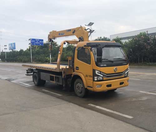 專威牌HTW5121TQZDE6型清障車(chē)